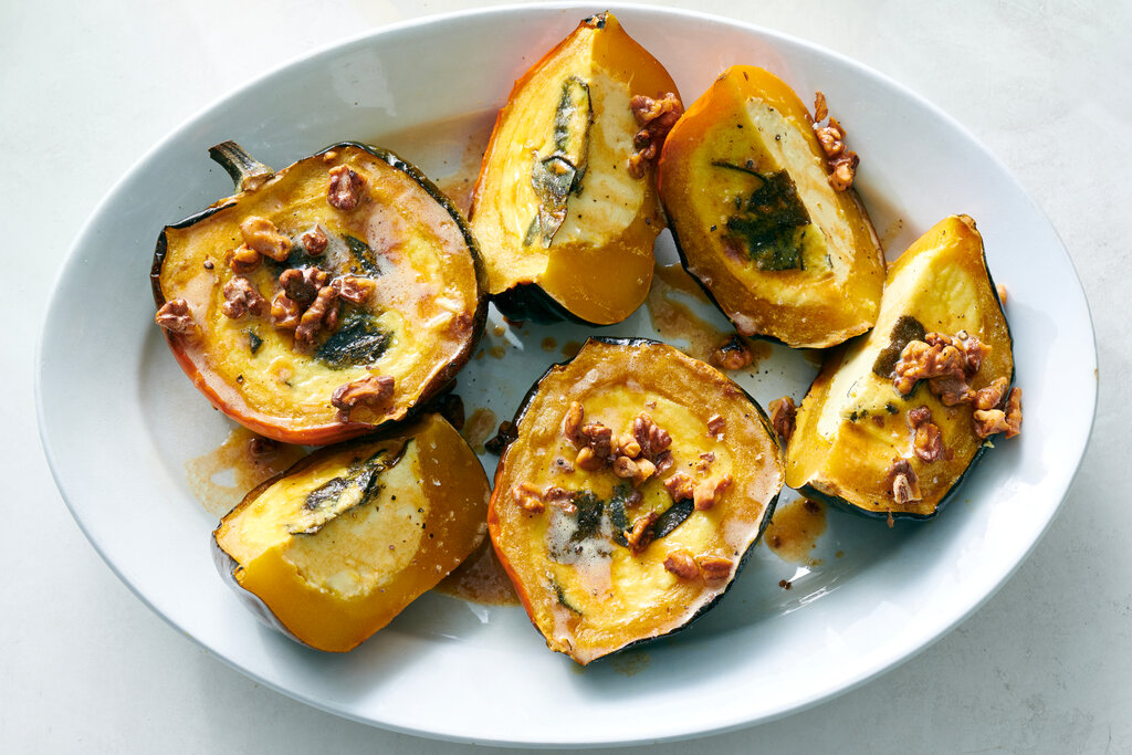 Roasted Acorn Squash with Coconut Oil